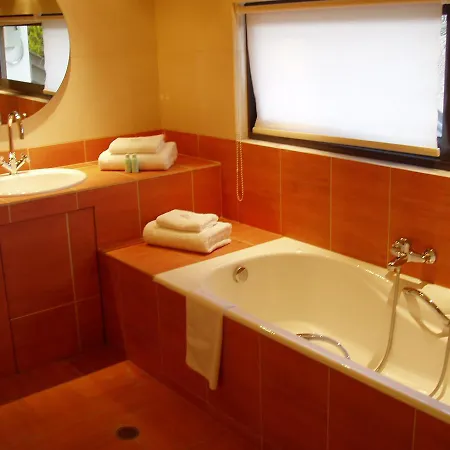 Thetis Estate Hotel *